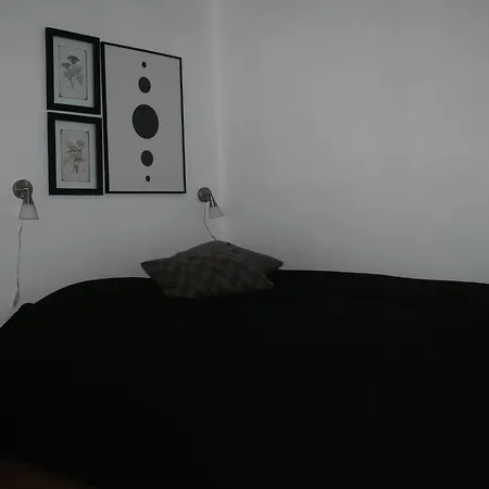 冒险公园公寓 *